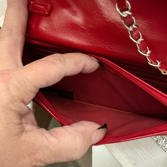 Brand New Beautiful Red Bagley Mischa Bag - Picture 9 of 14